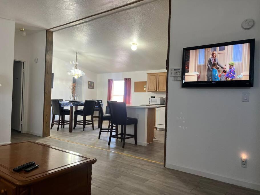 Death Valley/Prairiefire 3Bd/2Ba Home W/ Kitchen Pahrump Kültér fotó